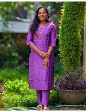 Maidenform Pure Comfort Lace Bralette